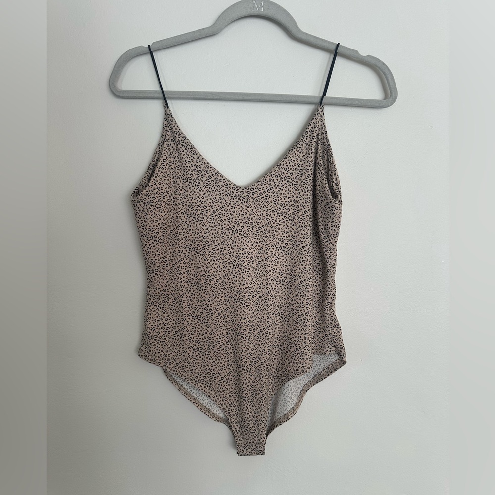 Gaze Cheetah Bodysuit Tank‎ Top Size Small EUC